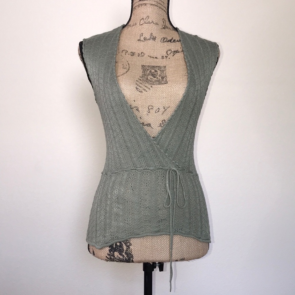 Moth crochet top